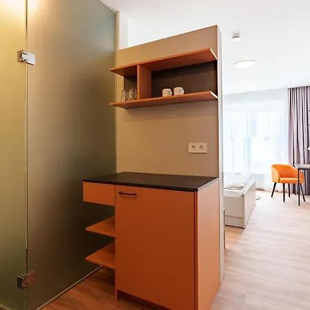 Boardinghouse Air Tech Campus - Smart Check-in 3* Wessling